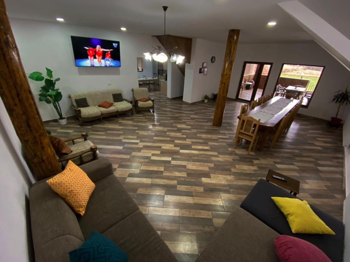 Dragus Casa Monicaゲストハウス エクステリア 写真